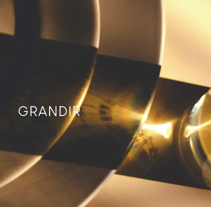 PUTELO GRANDIR SERIES
